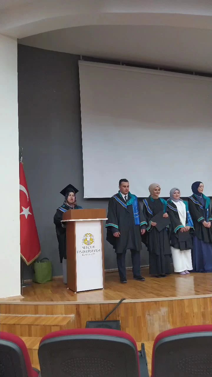 Fars Dili ve Edebiyatı Bölümü Mezuniyet Töreni